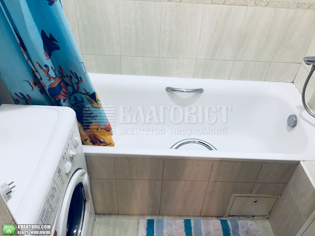 Rent out 2-room apartment. Киев,  Владимирская — photo 4