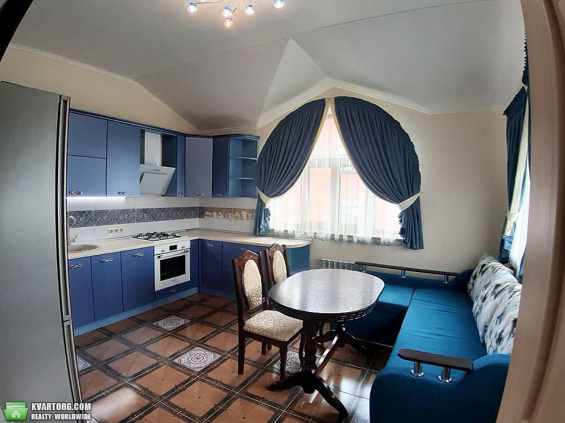 Rent out house. Киев, абрикосовая — photo 5
