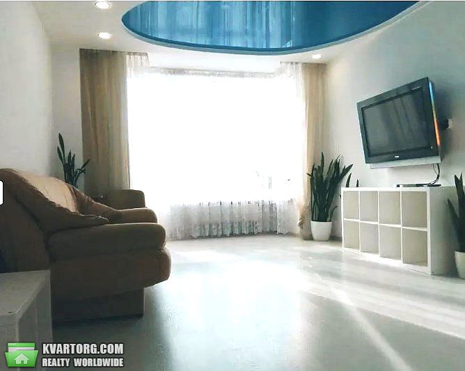 Rent out 2-room apartment. Львов, Мазепи — photo 2