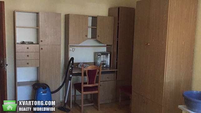 Rent out 2-room apartment. Киев,  Довженко — photo 2