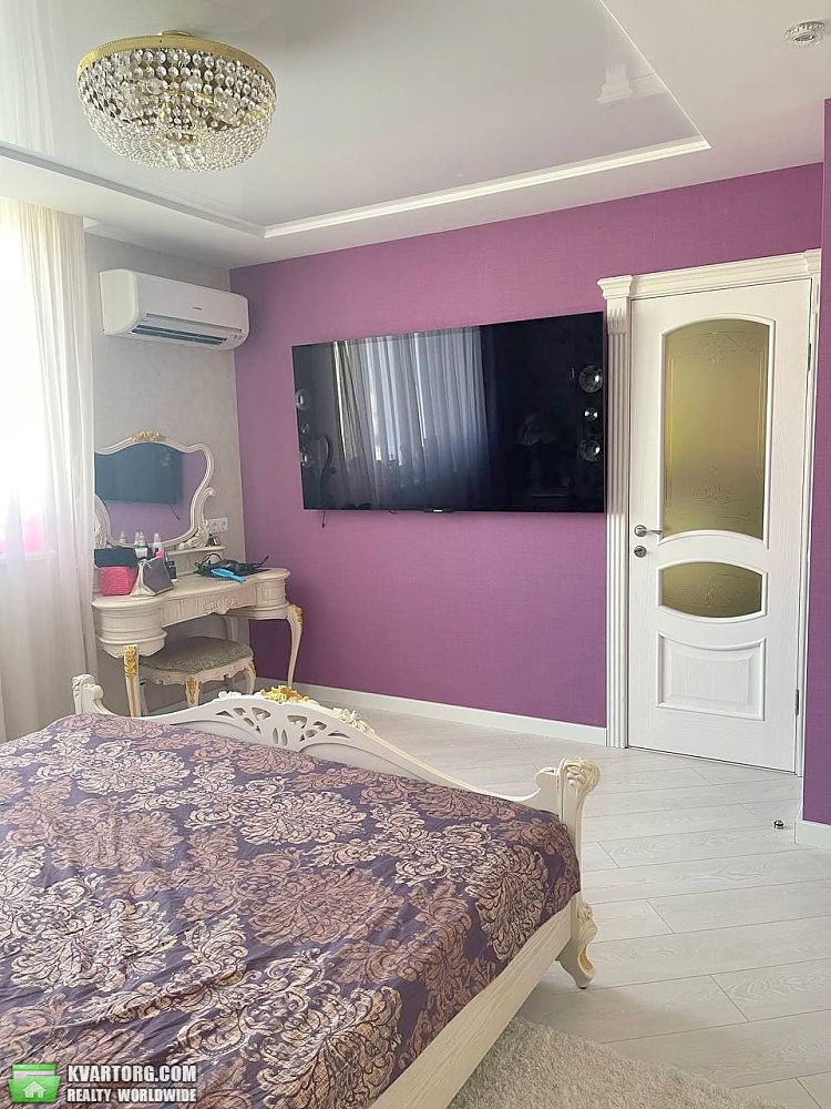 Sell 2-room apartment. Киев,  Урловская — photo 5