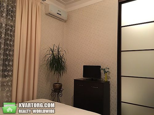 Rent out 4-room apartment. Киев, Костёльная ул. — photo 5