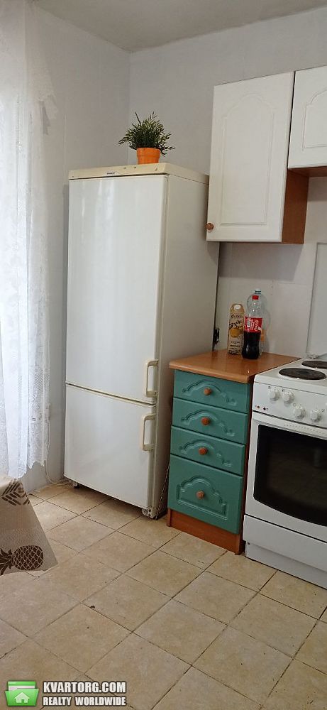 Rent out 2-room apartment. Киев,  Челябинская — photo 4
