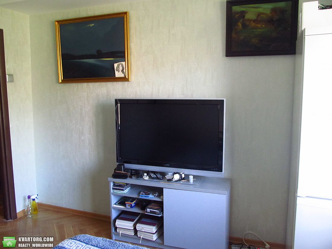 Rent out 3-room apartment. Киев,  Давыдова бул — photo 4