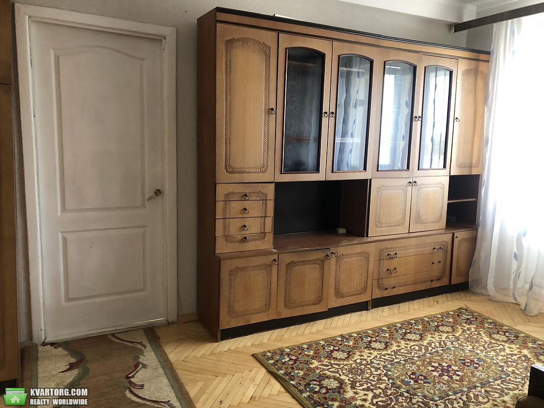 Rent out 2-room apartment. Киев,  Леси Украинки бул — photo 1