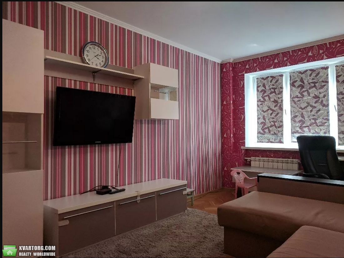 Rent out 2-room apartment. Киев, Всеволода Нестайка — photo 1