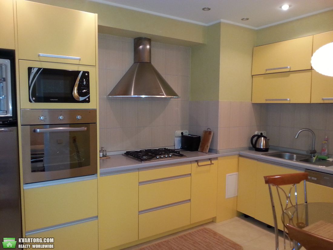 Rent out 3-room apartment. Днепропетровск, пр.Героев — photo 1