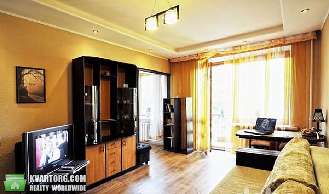Sell 1-room apartment. Киев,  Жилянская — photo 1