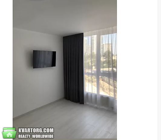 Rent out 1-room apartment. Киев,  Малоземельная — photo 1