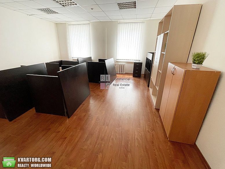 Rent out office. Киев,  Жилянская — photo 4