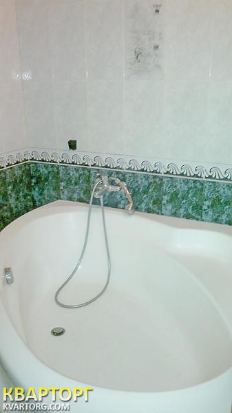 Rent out 3-room apartment. Киев, Липковского — photo 9