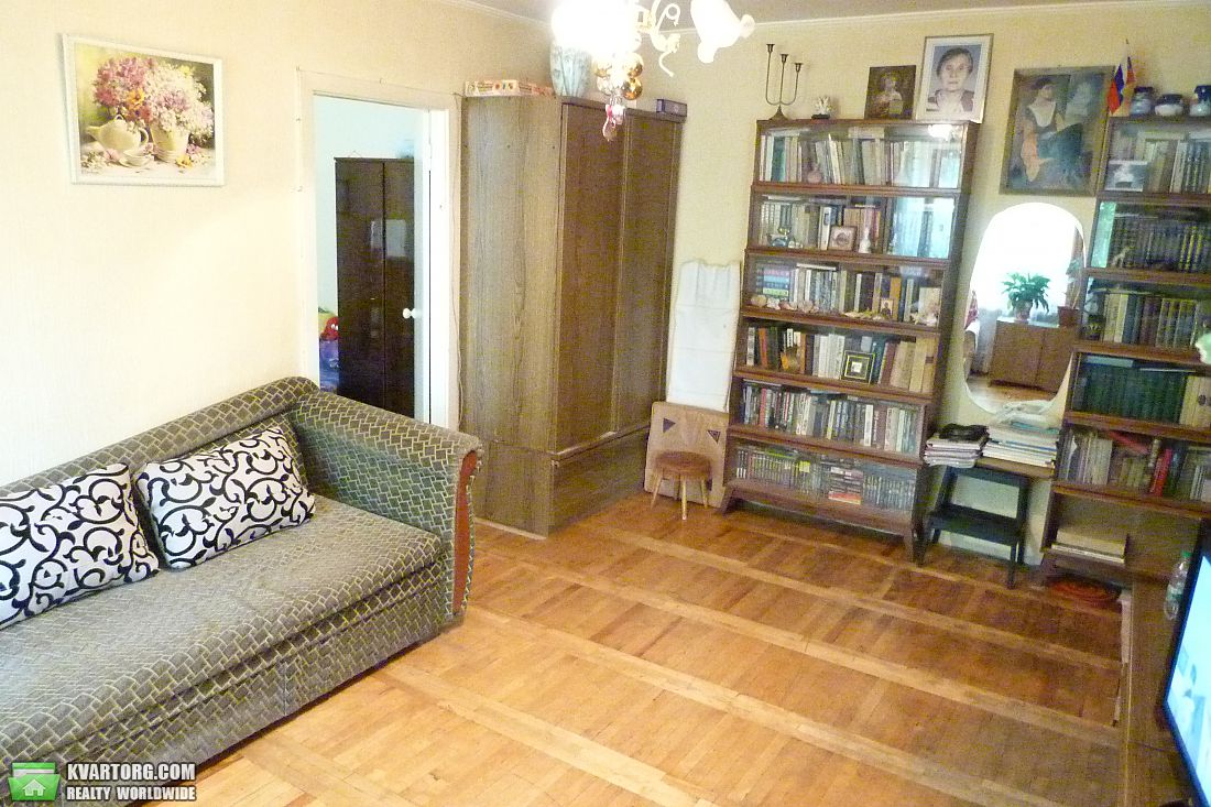 Sell 2-room apartment. Киев,  Харьковское шоссе — photo 4