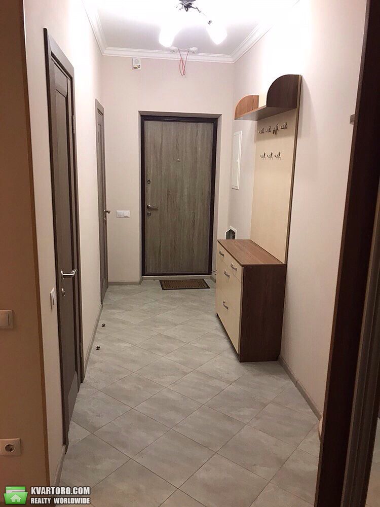 Rent out 2-room apartment. Киев,  Богдановская — photo 7