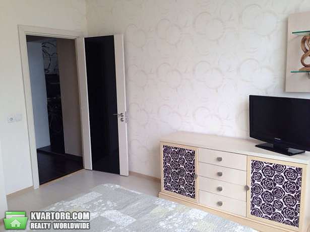 Rent out 2-room apartment. Киев,  Героев Сталинграда пр — photo 2