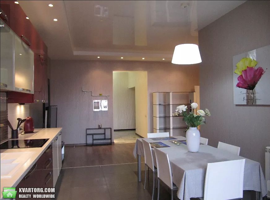 Rent out 3-room apartment. Киев,  Саксаганского — photo 8