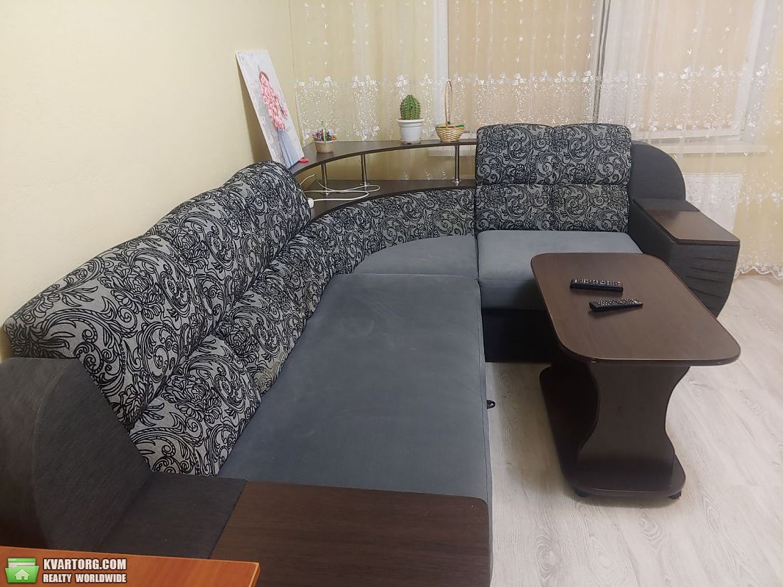 Rent out 2-room apartment. Одесса, Массив  Радужный — photo 7
