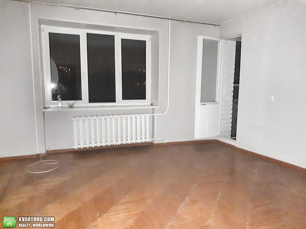 Sell 2-room apartment. Днепропетровск, дзержинского — photo 1