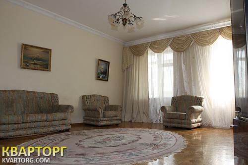 Rent out 3-room apartment. Одесса,  Довженко — photo 1