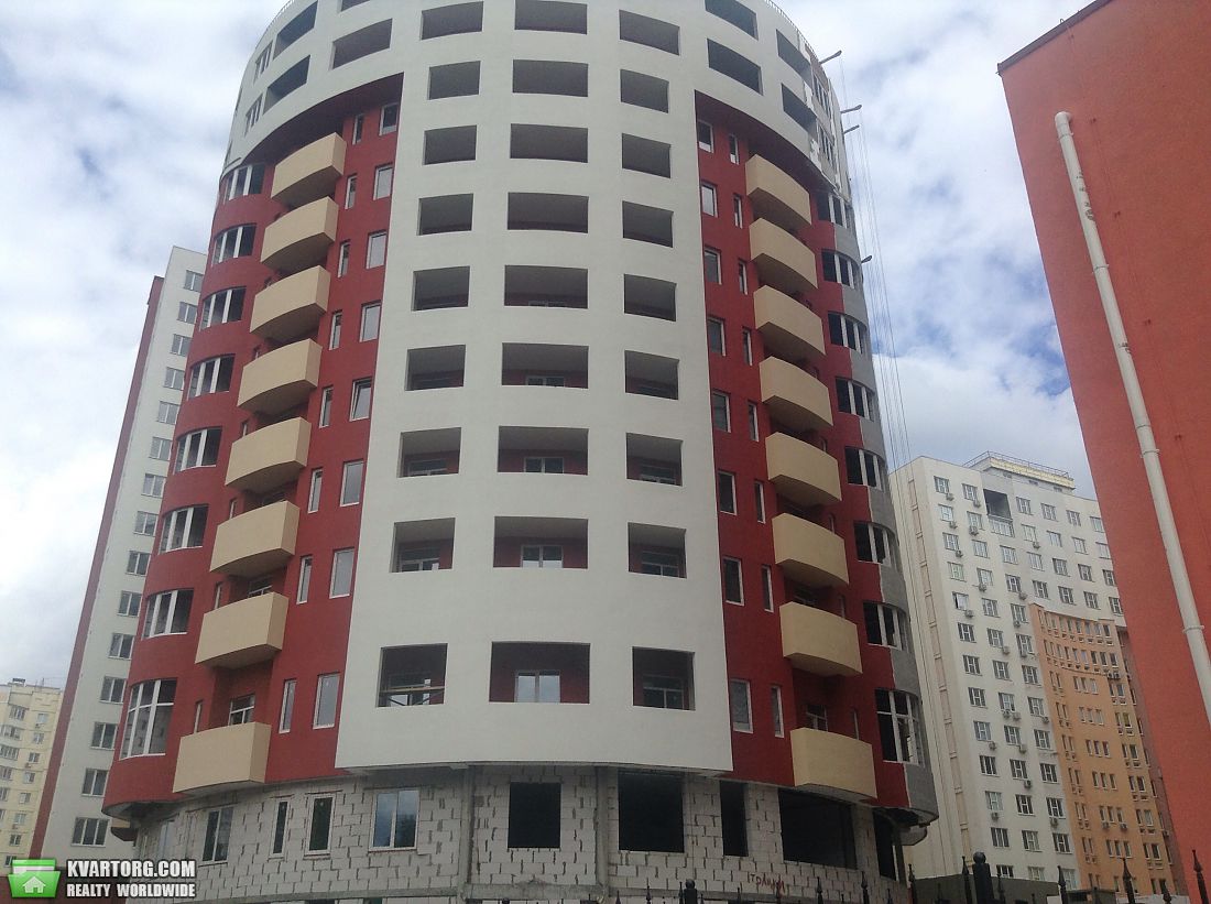 Sell 2-room apartment. Киев,  Эрнста — photo 1