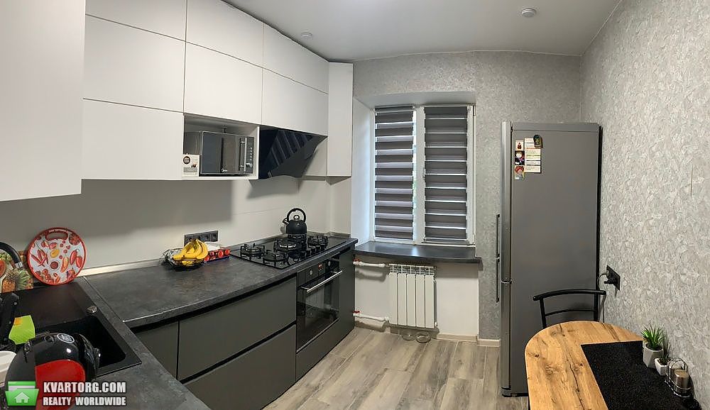 Sell 4-room apartment. Киев,  Мира пр — photo 1