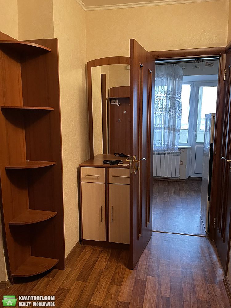 Rent out 1-room apartment. Киев,  Маяковского — photo 4