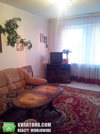 Sell 3-room apartment. Днепропетровск, космодромная — photo 1