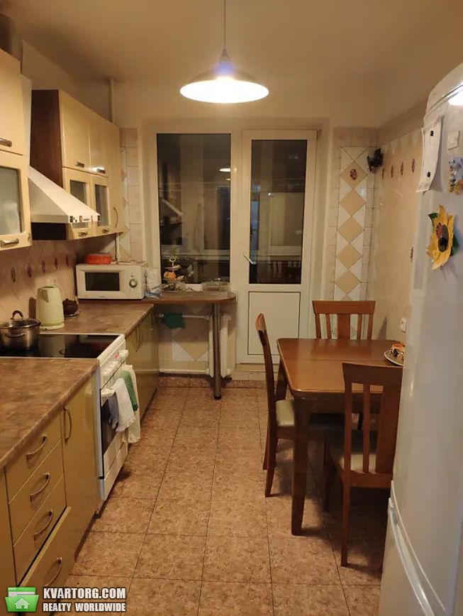 Rent out 3-room apartment. Киев,  Бориспольская — photo 5
