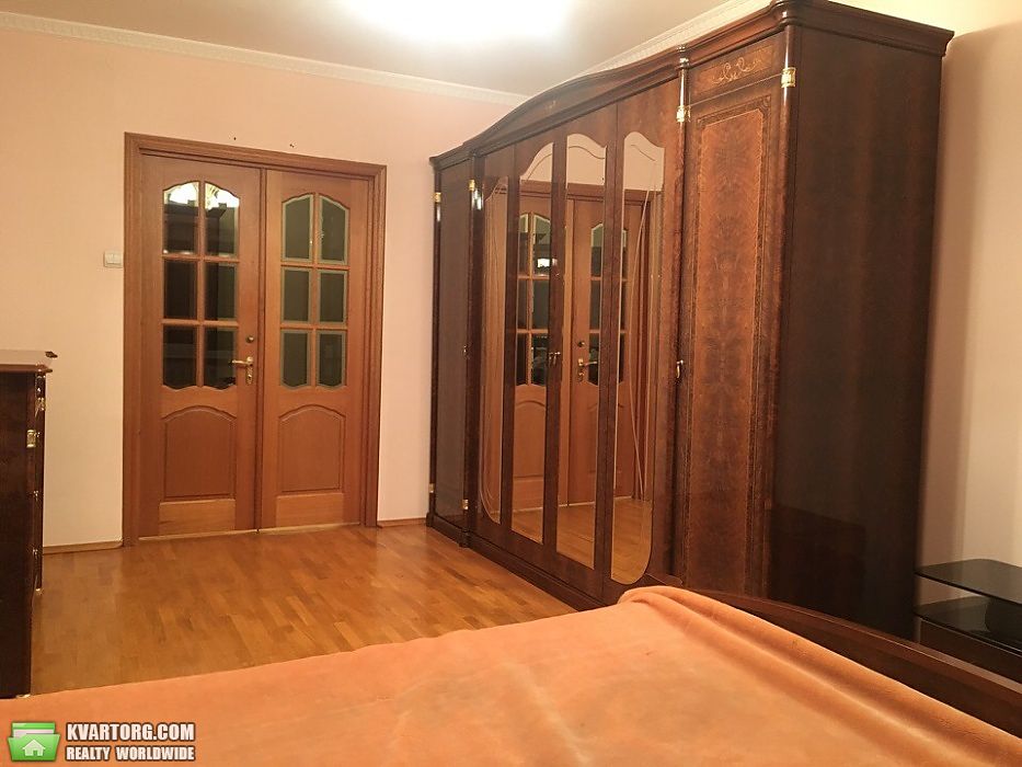 Rent out 2-room apartment. Киев,  Героев Сталинграда — photo 5
