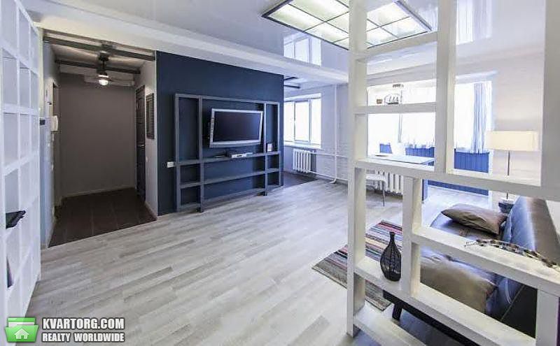 Rent out 2-room apartment. Киев,  Леси Украинки бул — photo 2