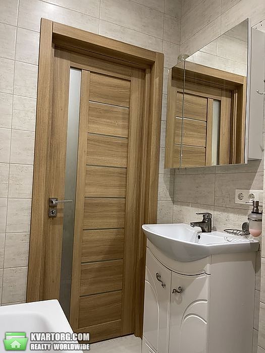 Rent out 1-room apartment. Киев,  Лобачевского пер — photo 5