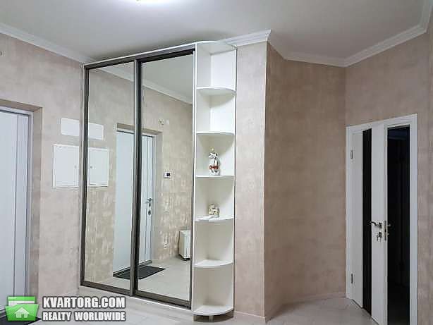 Rent out 1-room apartment. Киев,  Большая Китаевская — photo 3
