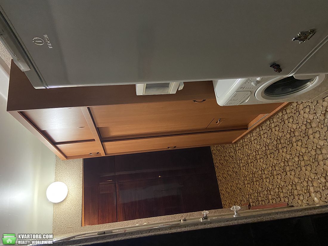 Rent out 1-room apartment. Киев, Богатирська — photo 8