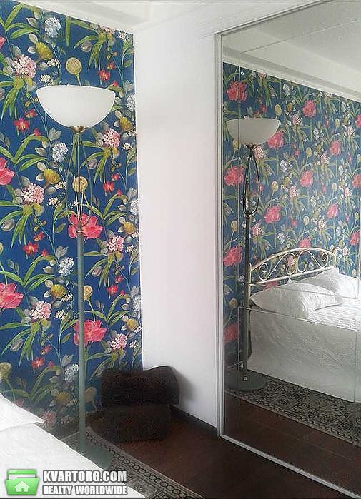 Rent out 2-room apartment. Киев,  Гончарова — photo 7