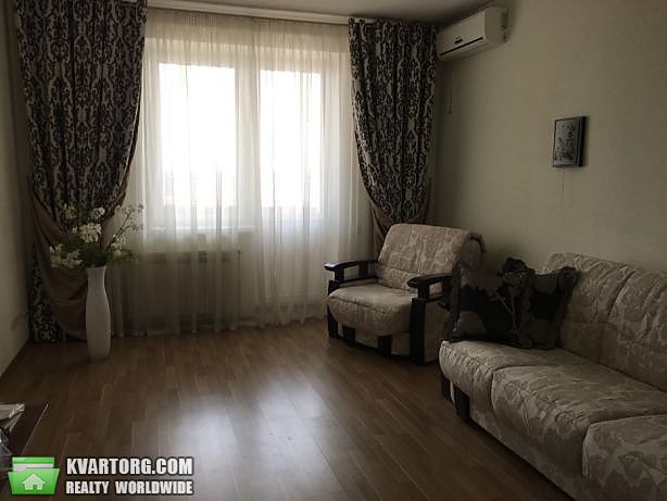 Rent out 1-room apartment. Киев,  Цветаевой — photo 3