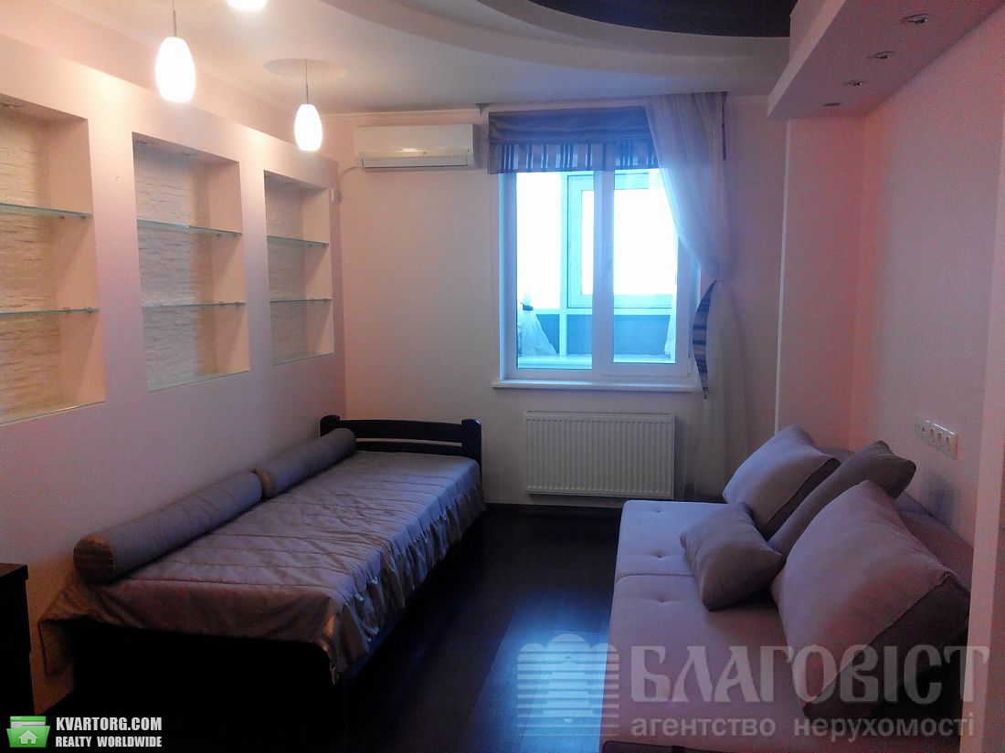 Sell 3-room apartment. Киев, Дегтяревская — photo 4