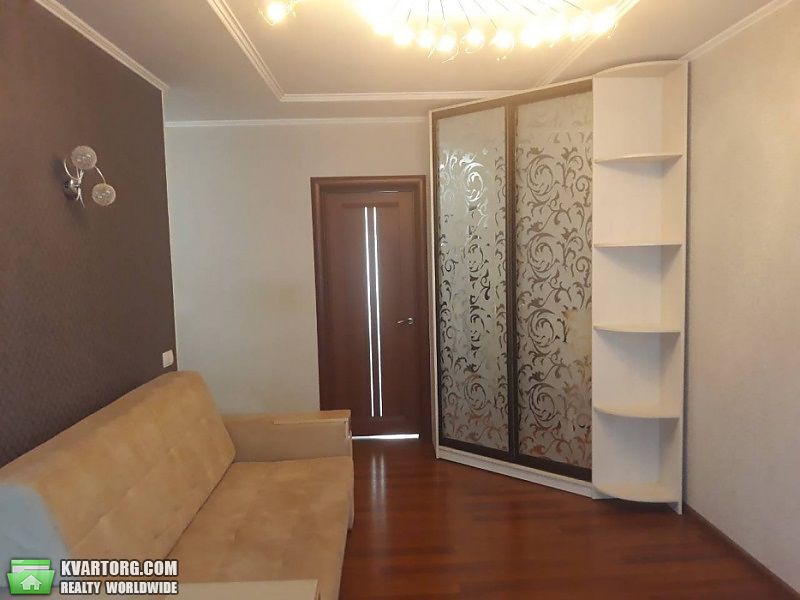 Sell 2-room apartment. Киев, Безручко — photo 3