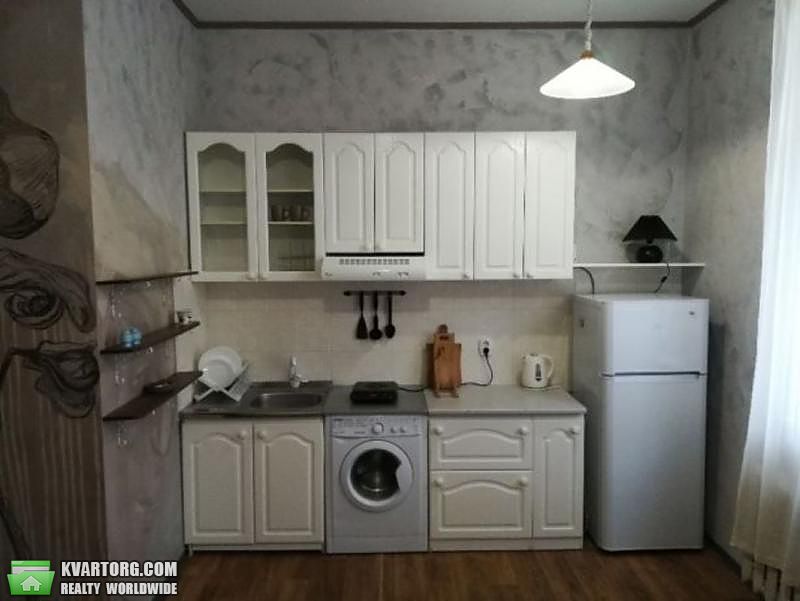 Rent out 1-room apartment. Киев, Половецкая — photo 3