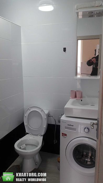 Rent out 1-room apartment. Киев,  Малоземельная — photo 5