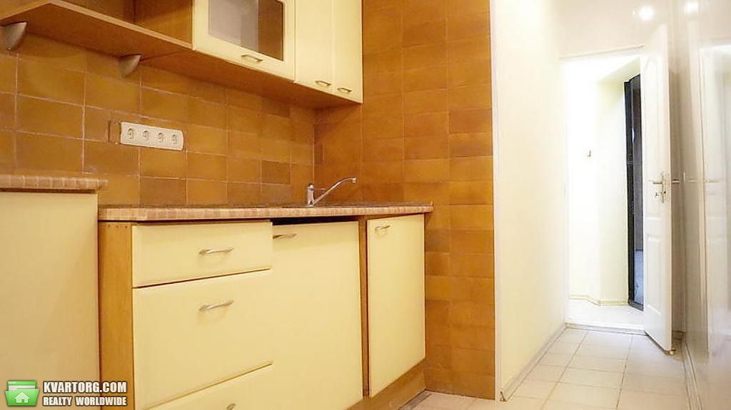 Rent out 5-room apartment. Киев,  Богдана Хмельницкого — photo 9