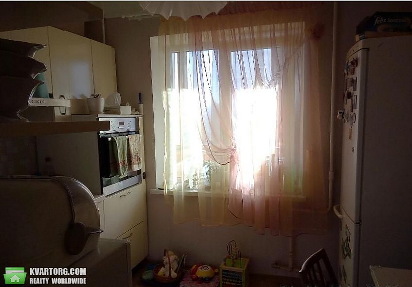 Sell 3-room apartment. Киев,  Дубровицкая — photo 4
