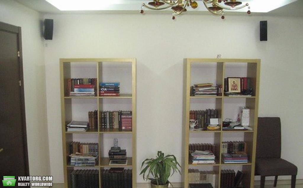 Rent out 2-room apartment. Киев,  Леси Украинки бул — photo 3