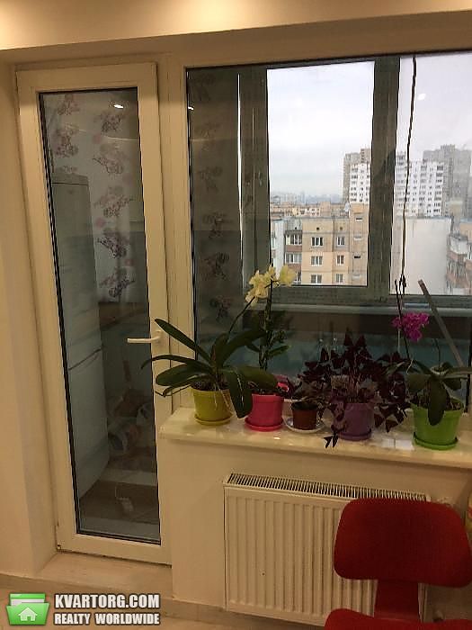 Sell 2-room apartment. Киев,  Бажана — photo 9