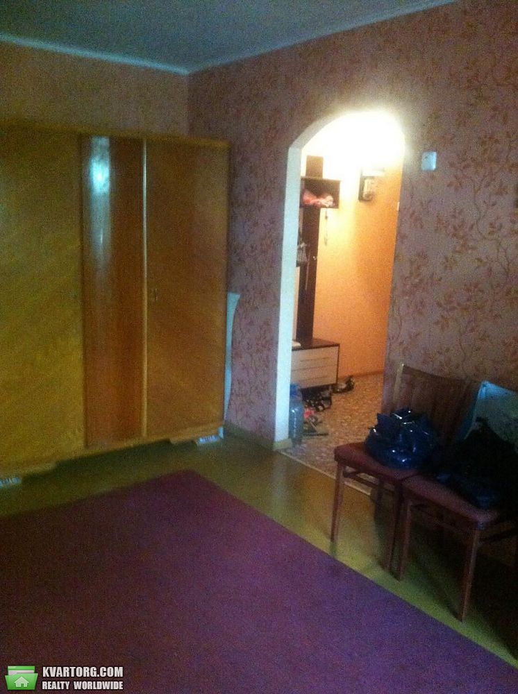 Sell 3-room apartment. Днепропетровск, Героев Сталинграда — photo 1