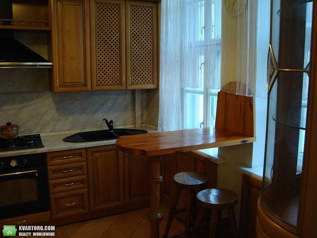 Rent out 3-room apartment. Киев, Богомольца — photo 8