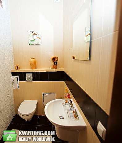 Rent out 2-room apartment. Киев, Почайнинская — photo 10