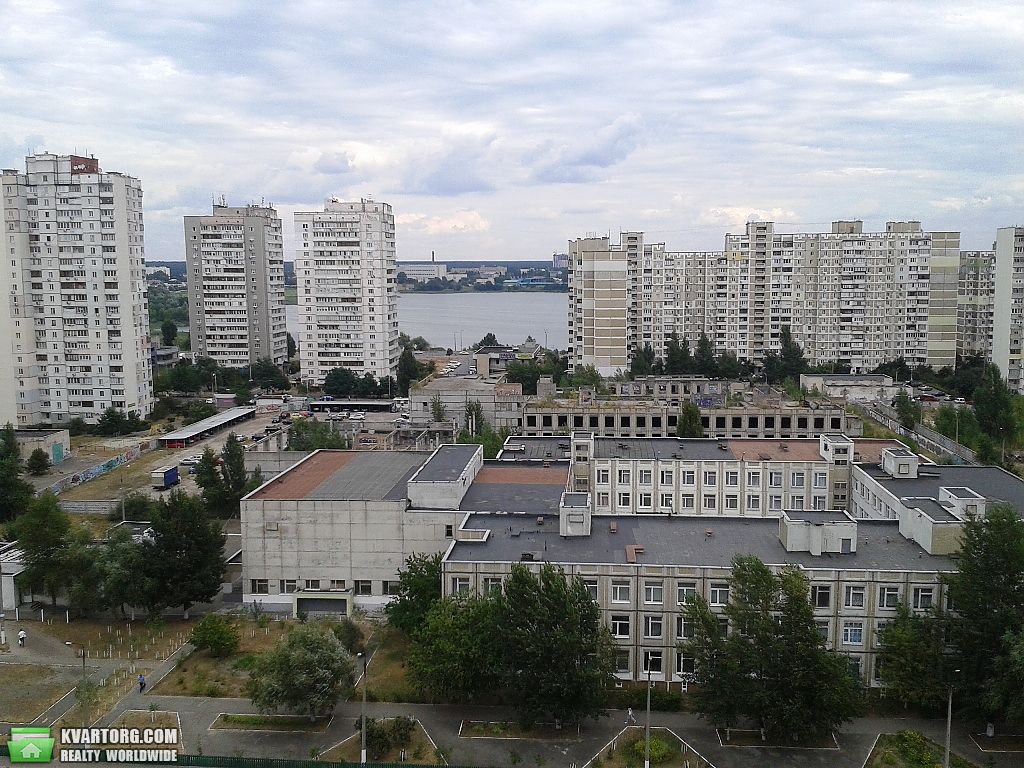 Sell 2-room apartment. Киев, Бажана — photo 1