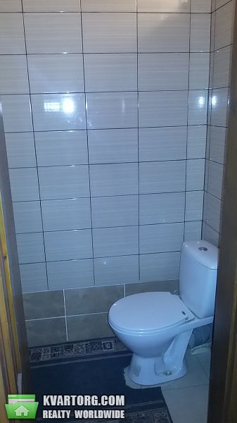 Rent out house. Киев,  Богатырская — photo 8