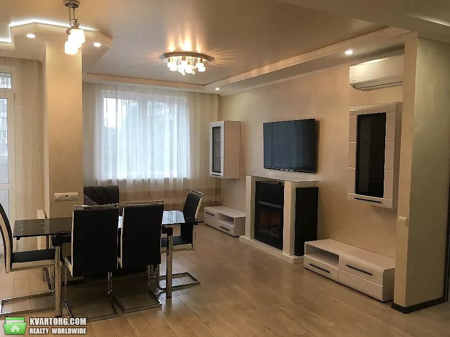 Rent out 3-room apartment. Киев,  Тбилисский пер — photo 1