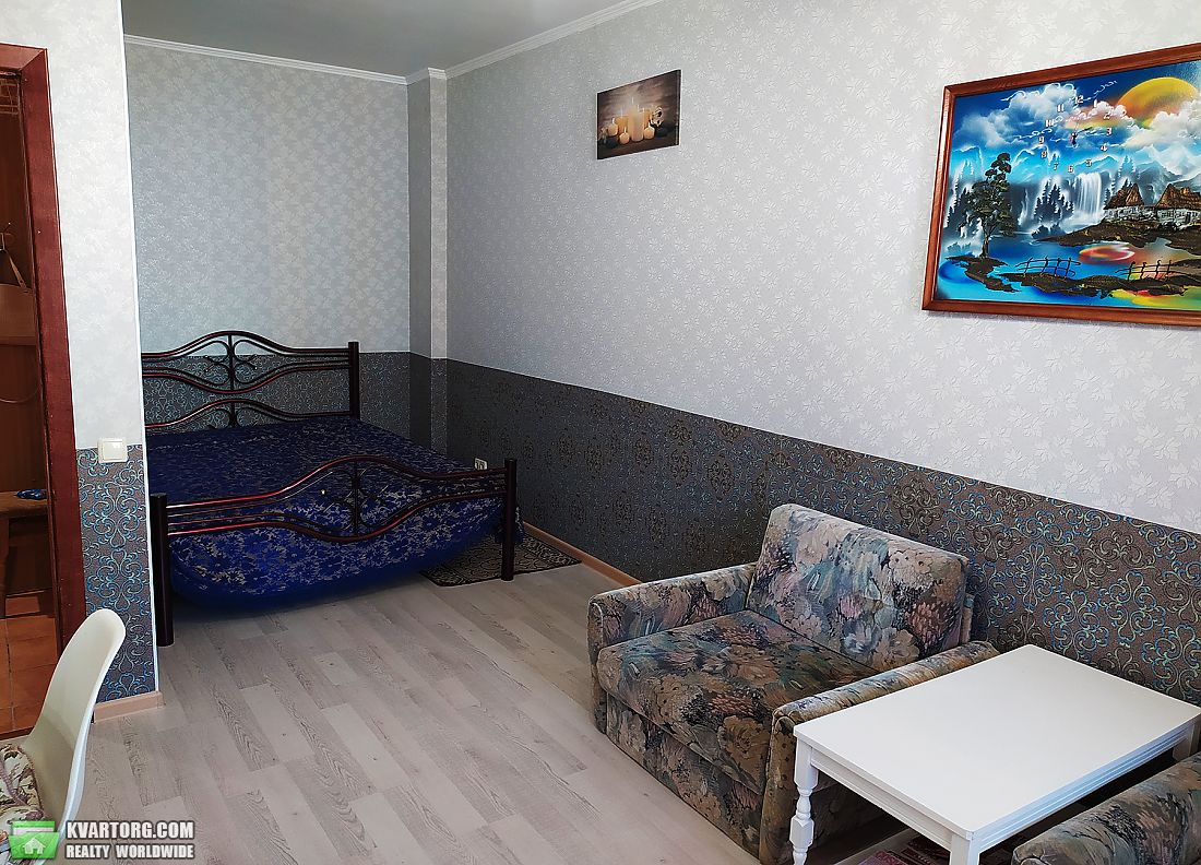 Rent out 1-room apartment. Одесса, Радужный Массив — photo 4