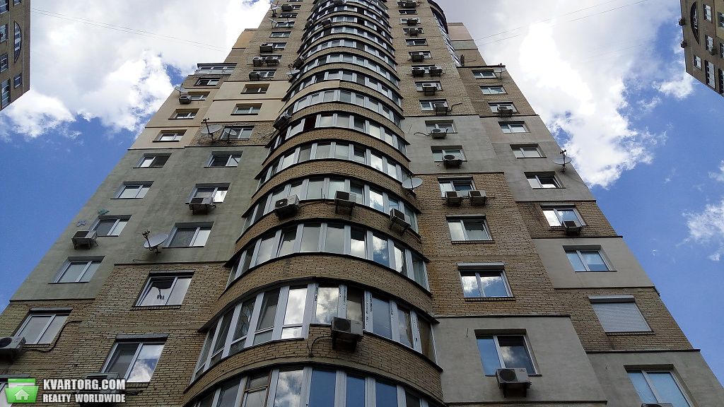 Rent out 3-room apartment. Киев,  Никольско-Слободская — photo 10